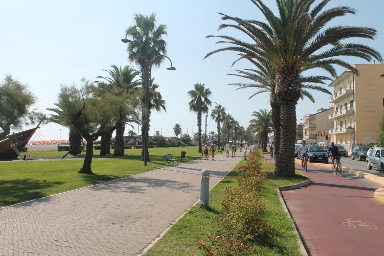 Casa Rossella Apartment Porto Sant'Elpidio Ngoại thất bức ảnh